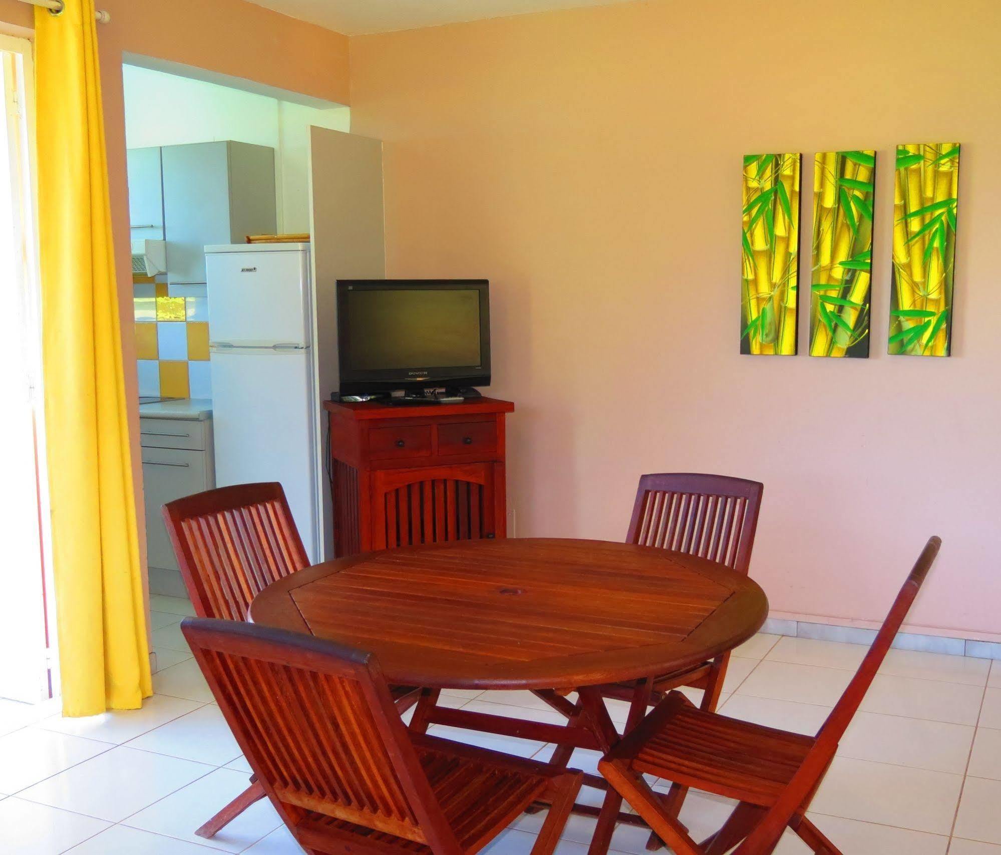 Domaine De L'Anse Ramier Aparthotel Les Trois-Ilets Luaran gambar